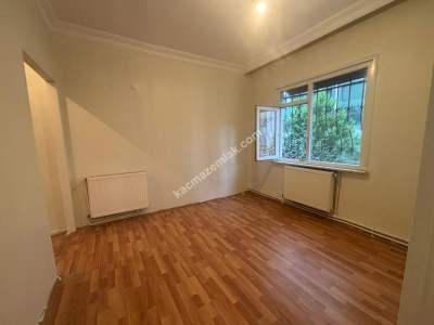 Kartal Petroliş Çanakkale Caddesine Paralel Satılık 2+1 4