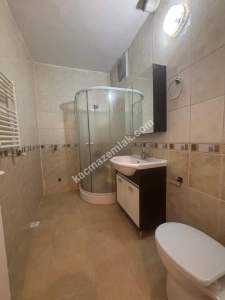 Kartal Petroliş Çanakkale Caddesine Paralel Satılık 2+1 12