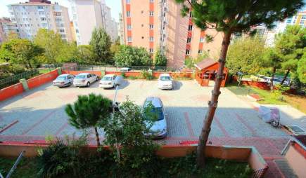 Kartal Uğurmumcu'da Site İçinde Çok Geniş Satılık 2+1 17