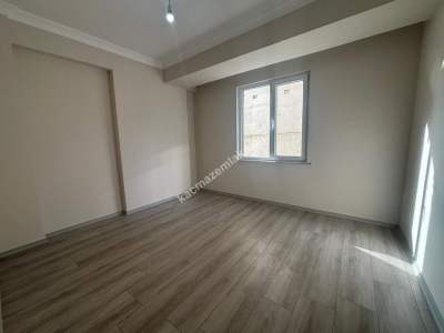 Kartal Yunus'ta Sıfır İçi Boş Şahane Geniş Satılık 3+1 11