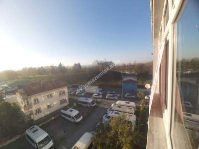 Küçükçekmece Metrobüs Dibinde Ucuz Satılık Daire 12