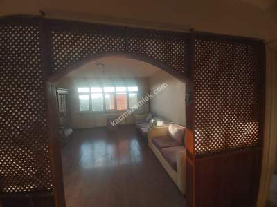 Küçükçekmece Metrobüs Dibinde Ucuz Satılık Daire 9