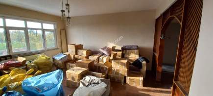 Küçükçekmece Metrobüs Dibinde Ucuz Satılık Daire 33