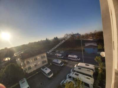 Küçükçekmece Metrobüs Dibinde Ucuz Satılık Daire 14