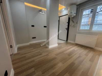 Altıntepe'de E5E Ulaşım Olanaklarına Yakın Masrafsız 7