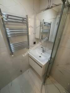 Altıntepe'de E5E Ulaşım Olanaklarına Yakın Masrafsız 8