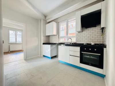 Altıntepe Merkeze Yakın Özel Bahçe Teraslı 1+1 5