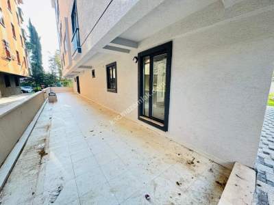 Altıntepe Merkeze Yakın Özel Bahçe Teraslı 1+1 10