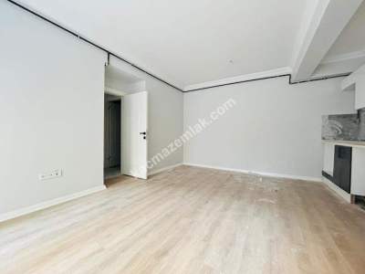 Kaçmaz'dan Sıfır Muhteşem Bahçe Teraslı Otoparklı 2+1 4