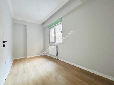 Kaçmaz'dan Sıfır Muhteşem Bahçe Teraslı Otoparklı 2+1 20