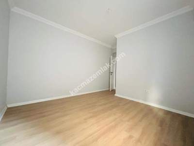 Kaçmaz'dan Sıfır Muhteşem Bahçe Teraslı Otoparklı 2+1 13