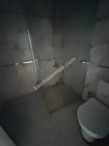 Kaçmaz'dan Sıfır Muhteşem Bahçe Teraslı Otoparklı 2+1 22