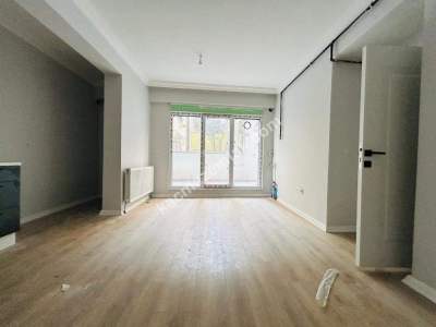 Kaçmaz'dan Sıfır Muhteşem Bahçe Teraslı Otoparklı 2+1 2