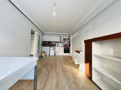 Kaçmaz'dan Sıfır Ara Katta Ön Cephe 1+1 1