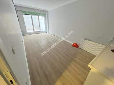 Kaçmaz'dan Sıfır Muhteşem Bahçe Teraslı Otoparklı 2+1 10