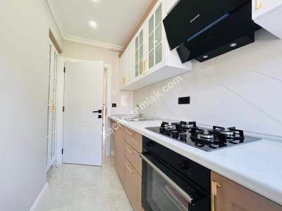 Kaçmaz'dan Bağdat Cd Üzerinde Masrafsız Geniş 2+1 36