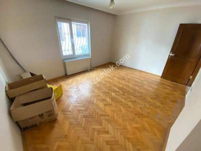 Kaçmaz'dan Altıntepe'de Ön Cephe 2000 Yapımı Asansörl 19