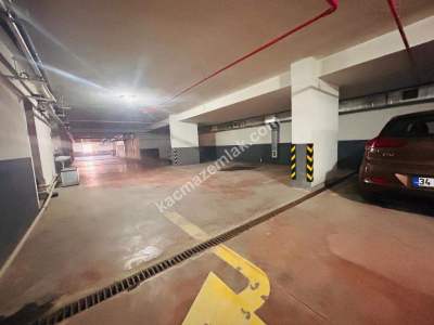 Altıntepe'de 5 Yıllık Binada 2 Kat Otoparklı Balkonlu 34