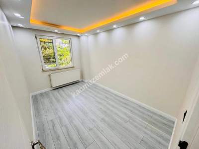 Altıntepe'de Yüksek Giriş Masrafsız Boş 1-1 Daire 12