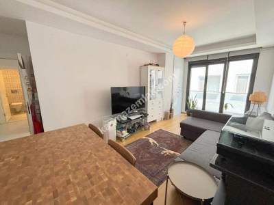 Bostancı-Altıntepe Sınırında Ara Kat 2+1 5