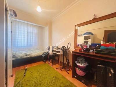 Kaçmaz'dan Ön Cephe Balkonlu 3+1 17