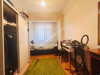 Kaçmaz'dan Ön Cephe Balkonlu 3+1 16