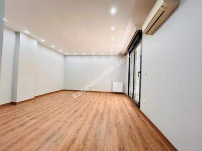 Altıntepe Sahilde Bahçe Teraslı 3 Yıllık 70M² Lüks 2+1! 14