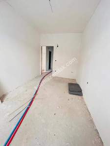 Kaçmaz'dan Sıfır Binada Ara Katta Geniş 1+1 11