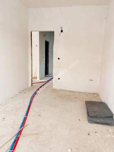 Kaçmaz'dan Sıfır Binada Ara Katta Geniş 1+1 10