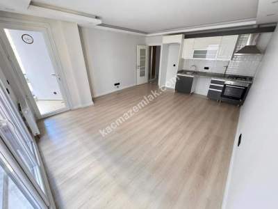 Altınvadi Konaklarında İskanlı 2+1 Balkonlu 2.Kat 2