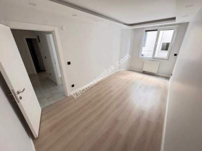 Altınvadi Konaklarında İskanlı 2+1 Balkonlu 2.Kat 14