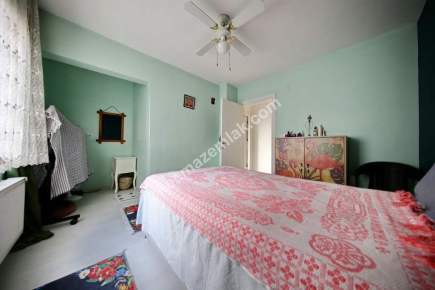 Altıntepe'de Ulaşıma Yakın Katta Ferah 2+1 10