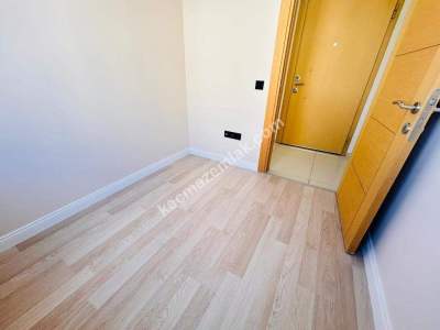 Altıntepe'de Minibüse Yakın 6Yıllık 2.Kat Geniş 2+1 18