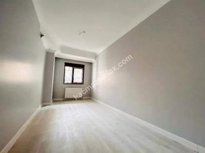 Altıntepe'de Ulaşıma Yakın 2.Katta Sıfır Boş Lüks 2+1! 17