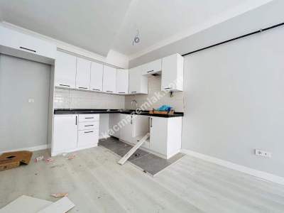 Altıntepe'de Ulaşıma Yakın 2.Katta Sıfır Boş Lüks 2+1! 11