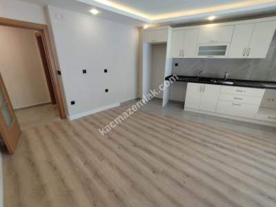 2021 Yılı Yapımı Geniş Bahçeli Lüx 2+1 4