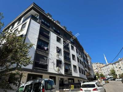 Katta Yeni Binada Kapalı Otoparklı 1+1 Boş 18