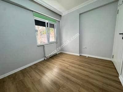 Katta Yeni Binada Kapalı Otoparklı 1+1 Boş 8