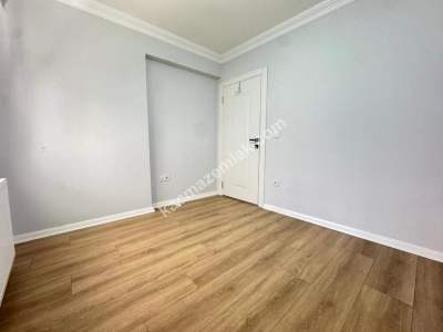 Katta Yeni Binada Kapalı Otoparklı 1+1 Boş 7