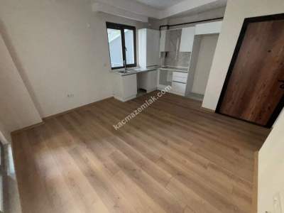 Altıntepede Bostancıya Komşu Sıfır 2+1 2