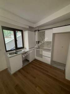 Altıntepede Bostancıya Komşu Sıfır 2+1 3