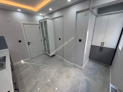 Altıntepe'de Minibüse 1Dk Asansörlü İçi Lüks Yapılı 3+ 21