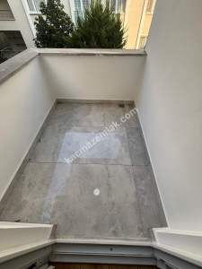 Altıntepe'de Minibüse 1Dk Asansörlü İçi Lüks Yapılı 3+ 23