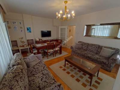 Altıntepe Ara Kat Ayrı Mutfak Balkonlu Geniş 2+1 17