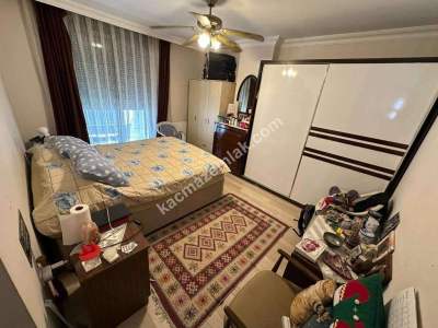 Kaçmaz'dan Altıntepe Manzaralı 3+1 Otoparklı Asansörlü 15