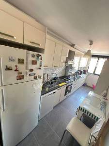 Kaçmaz'dan Altıntepe Manzaralı 3+1 Otoparklı Asansörlü 1