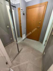 Altıntepe'de 6 Yıllık 1.Kat Ayrı Mutfak Balkonlu 1+1 24