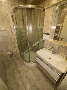 Altıntepe Sahilde Minibüs Yoluna 3.Binada Geniş 3+1 34