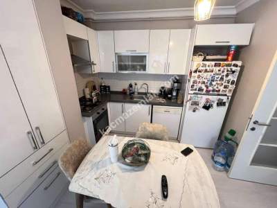 Altıntepe'de Genç Binada, Ön Cepheli 2+1 4