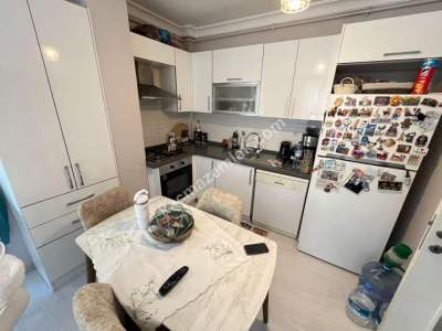 Altıntepe'de Genç Binada, Ön Cepheli 2+1 2